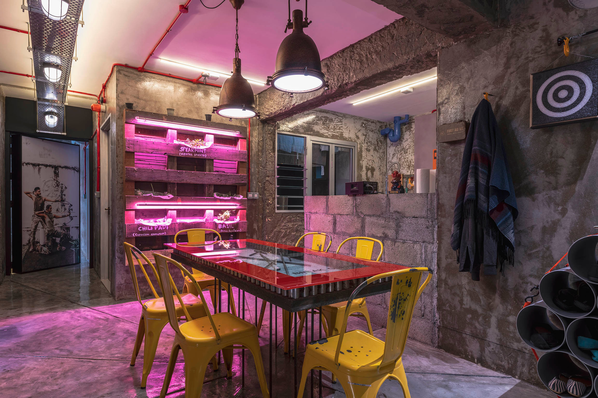 Apartment 2 – 104B Canberra St, Singapore Post Apocalyptic